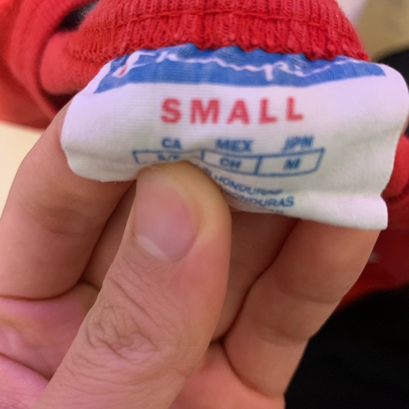 Red Champion Lettering Shirt - Picture 4 of 4